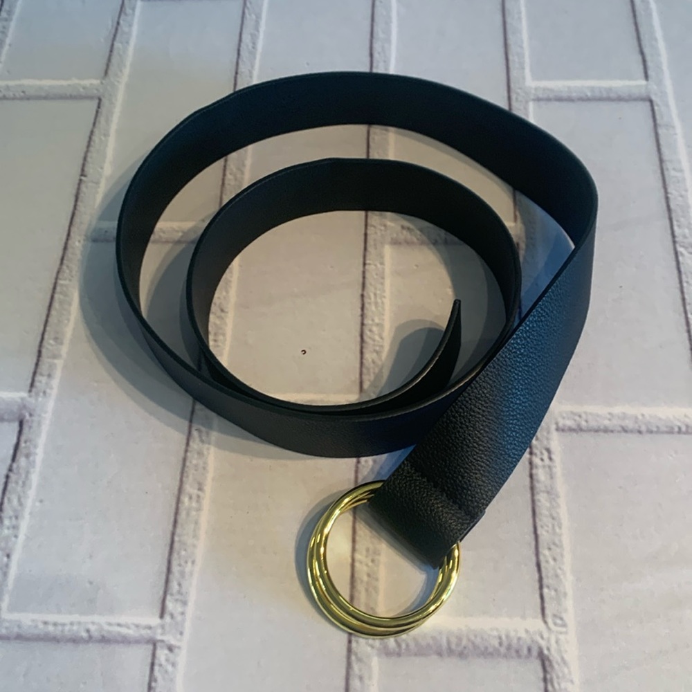 B-Low the Belt belt